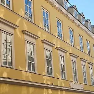 Easy By Stadtpark - Newly Renovated Hotel Vienna